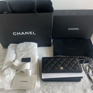 Chanel Wallet on Chain